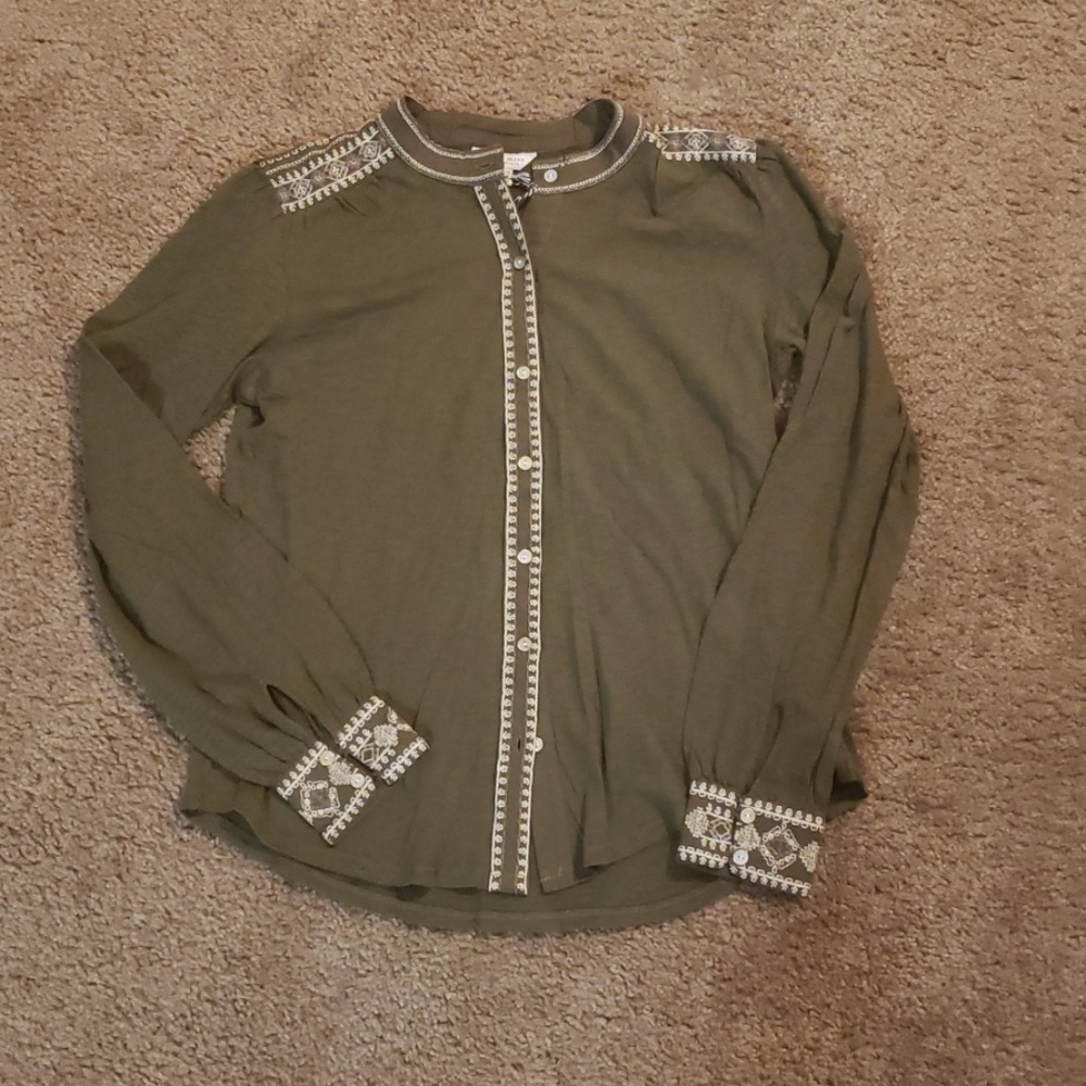 Free People embroidered top NWT